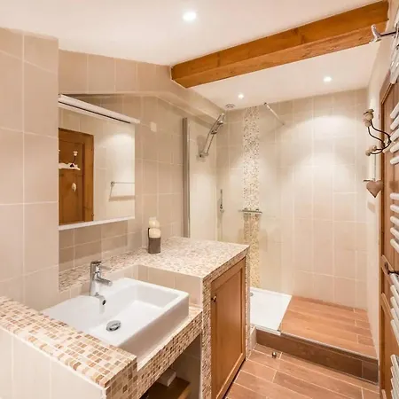 Apartamento Duplex 75m², 8 Pers. Cosy, Proche Pistes Avec Concierge, Tv Netflix Et Wi-fi - Fr-1-545-5 *